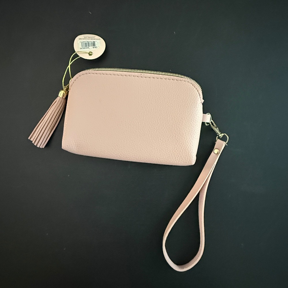 Madison Pink Faux Leather Wristlet Pouch Tassel Zipper Wallet NWT - Picture 3 of 7